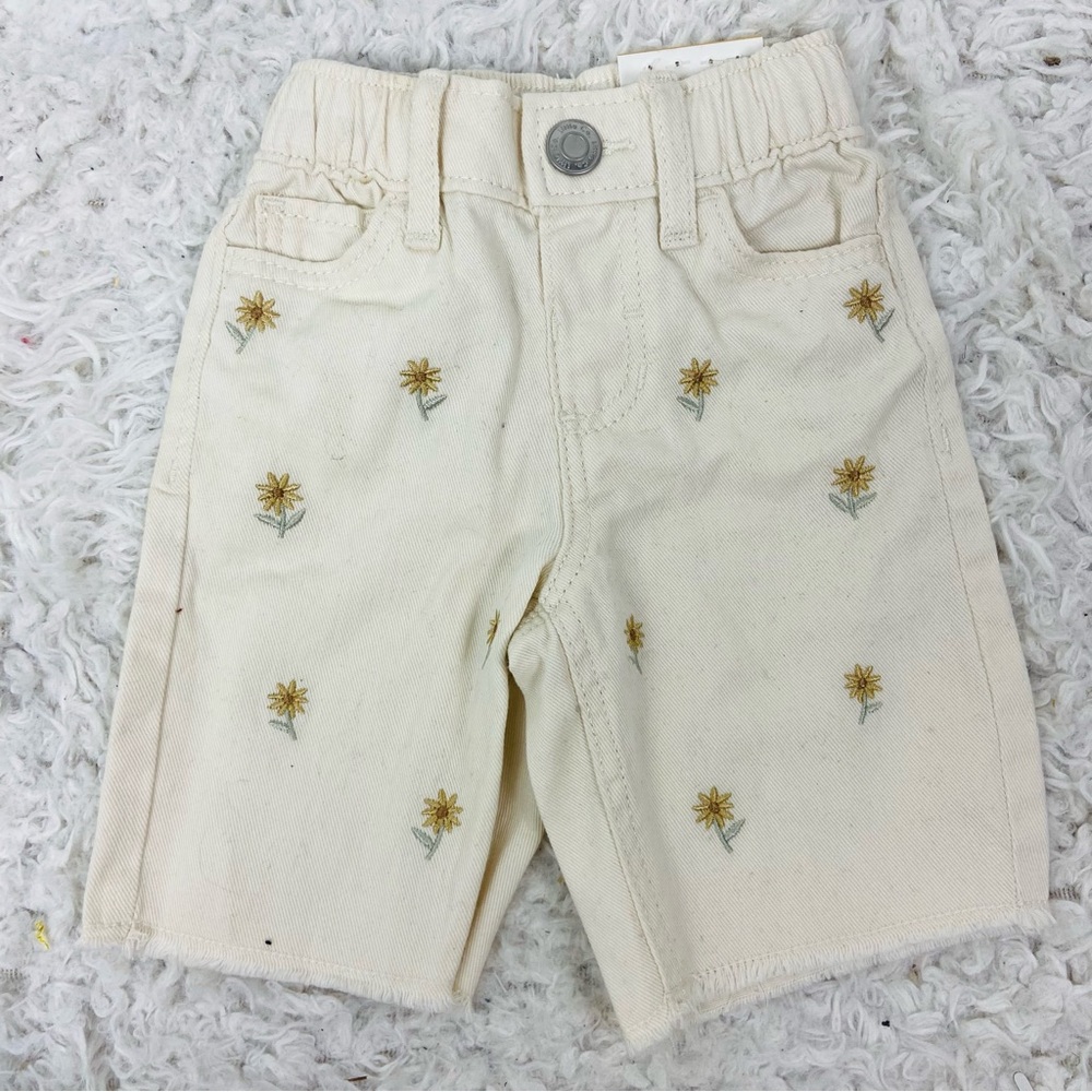 Little co. By Lauren Conrad sunflower Embroidered wide leg pants in Cream SZ 3M